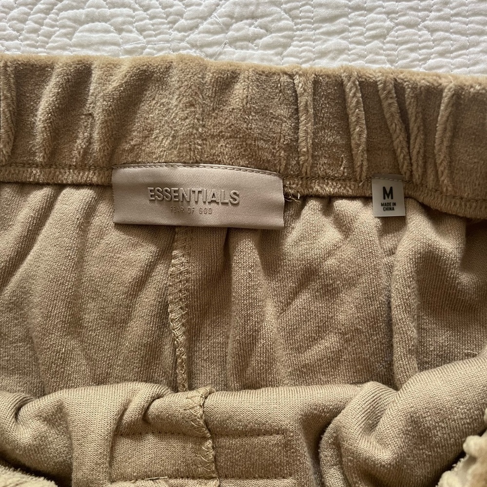 Essentials Fear of God Women’s Velour Beach Shorts LIKE NEW🌟 - Picture 7 of 8
